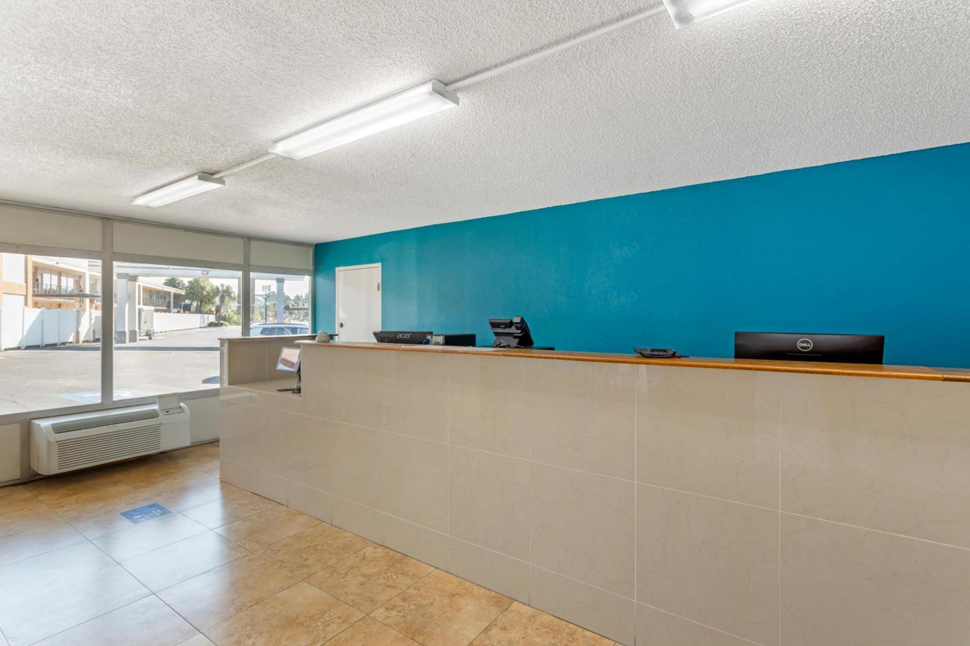 Rodeway Inn Orange Park Zewnętrze zdjęcie
