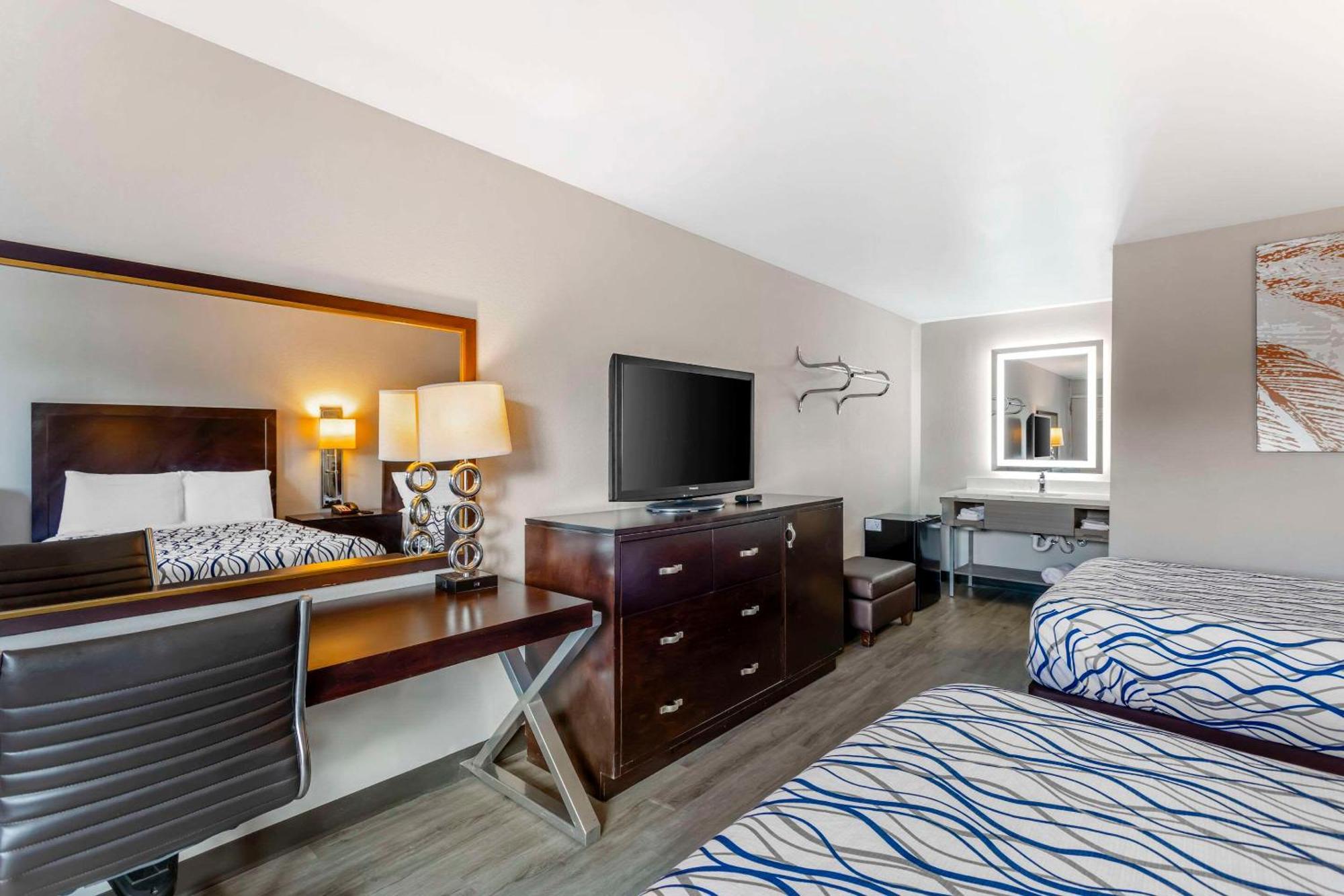 Rodeway Inn Orange Park Zewnętrze zdjęcie